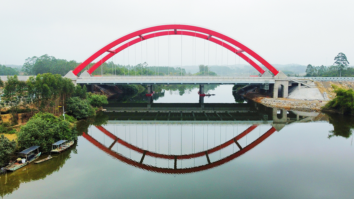 大風江大橋，獲中國鋼結(jié)構(gòu)金獎.jpg